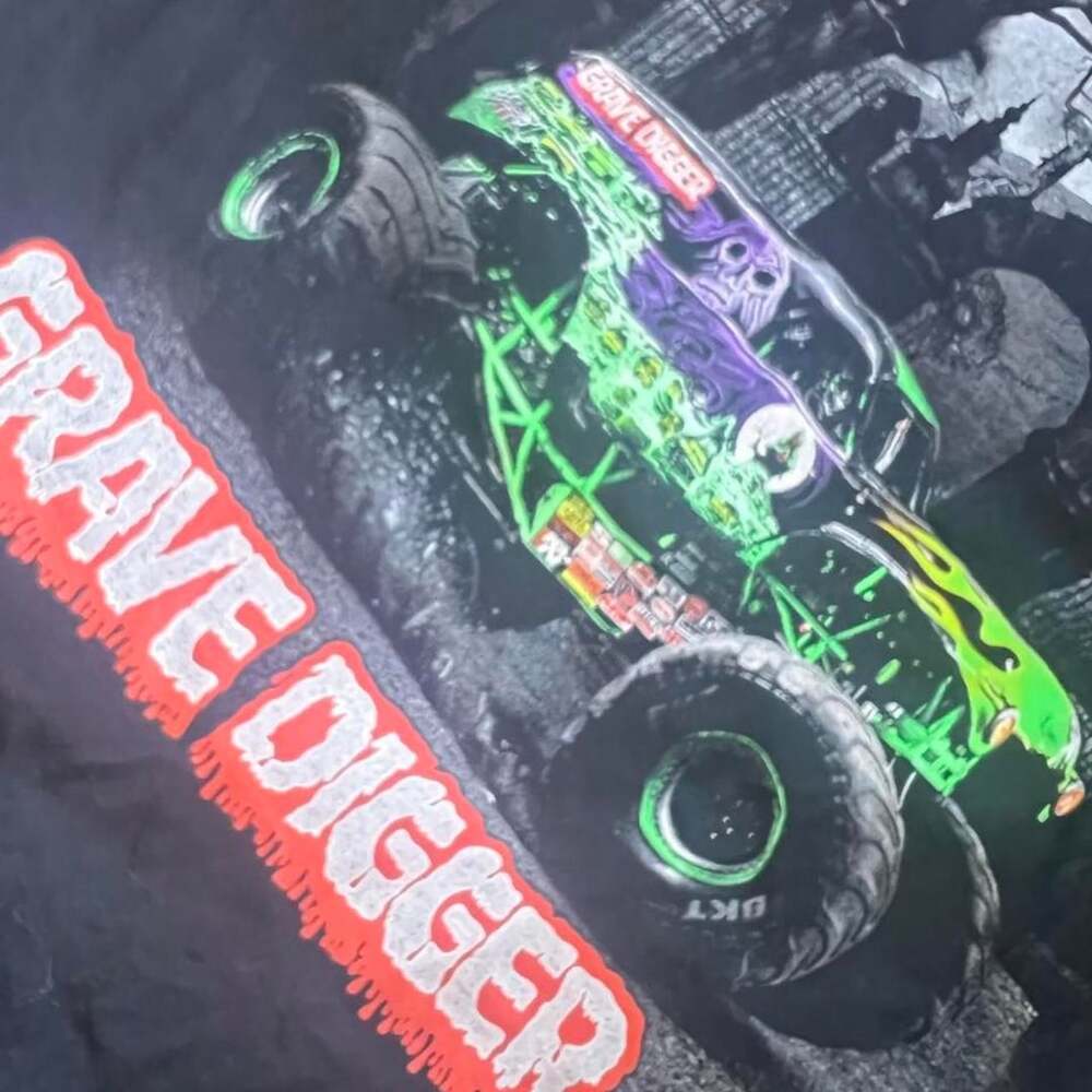 Alstyle Monster Jam Grave Digger Graphic T-Shirt Black XL